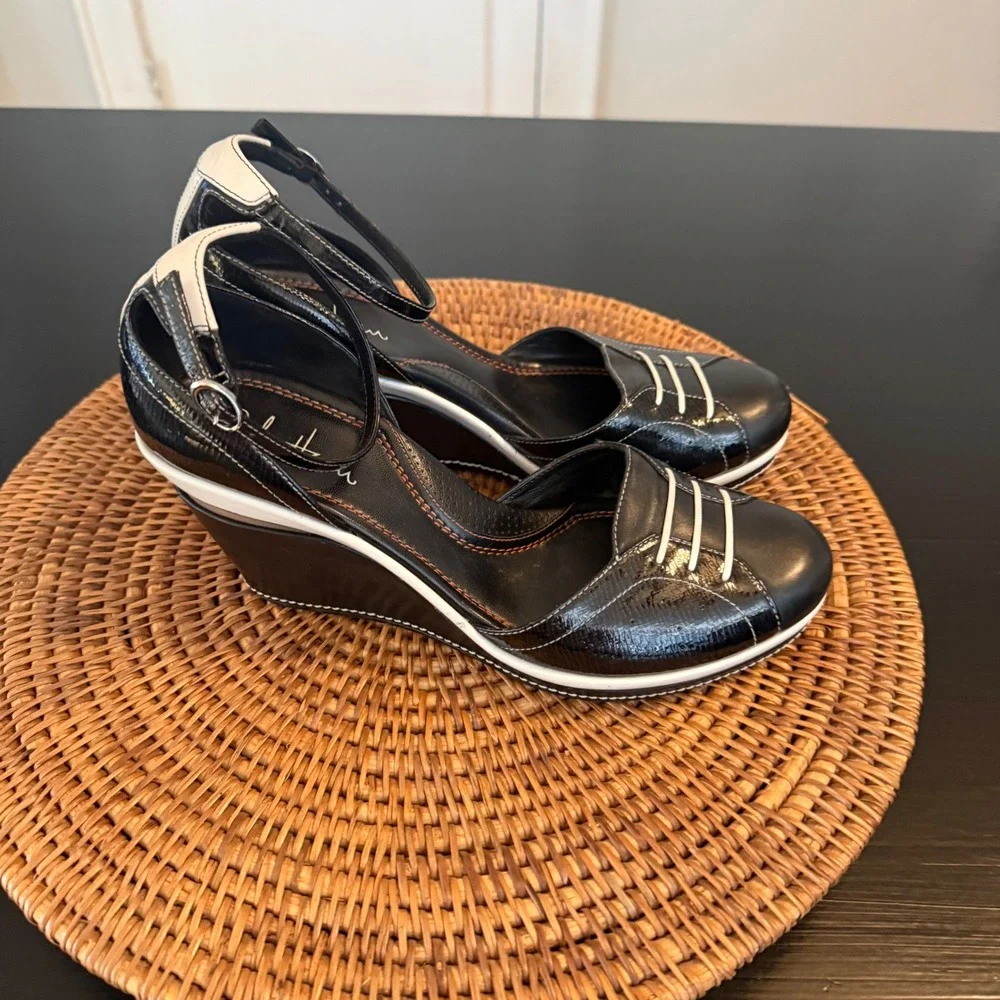 Cole Haan Black White Wedge Mary jane Ankle Strap Leather Heels‎ xNike air
